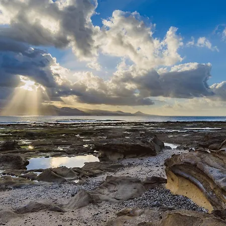 Home2book Urban Retreat & Shared Pool Palmas 아파트 라스팔마스