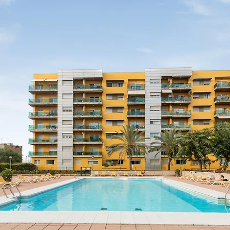 Home2book Urban Retreat & Shared Pool Palmas Apartment